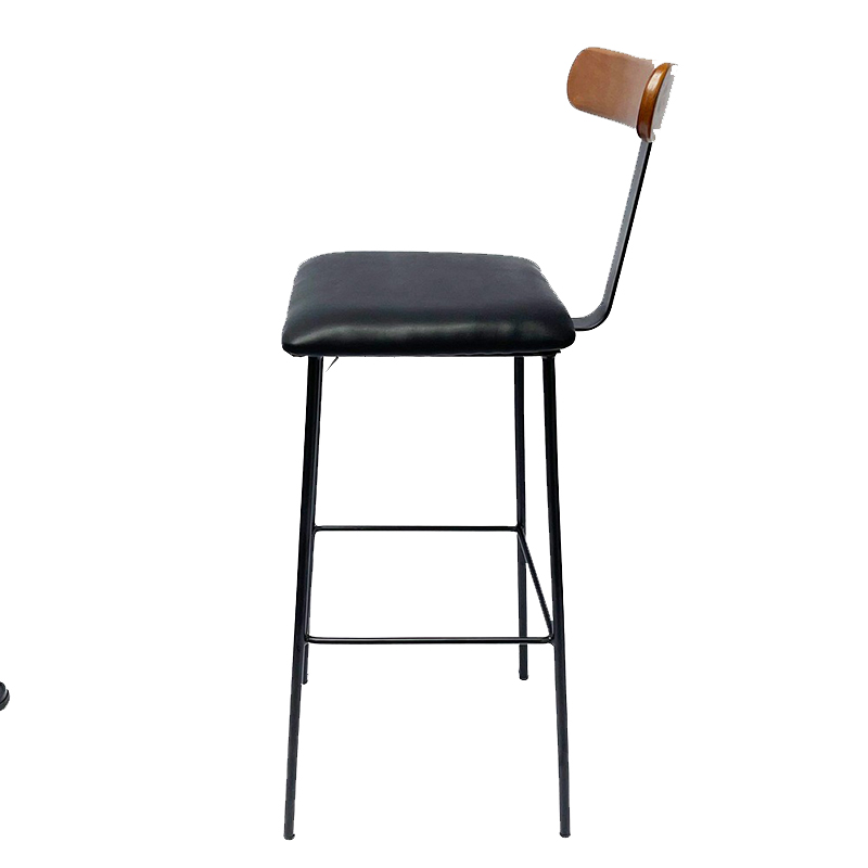 Ghế bar Dante tựa lưng gỗ chân sắt sơn tĩnh điện GB697
