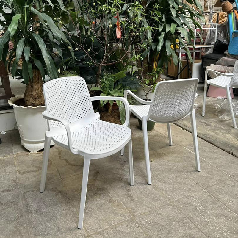 Bộ bàn ghế cafe nhà hàng nhựa đúc nguyên khối chống chịu thời tiết tốt GC272