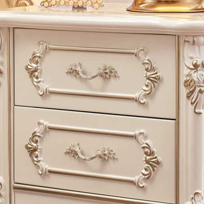 Tab đầu giường tân cổ điển màu trắng sang trọng TA562