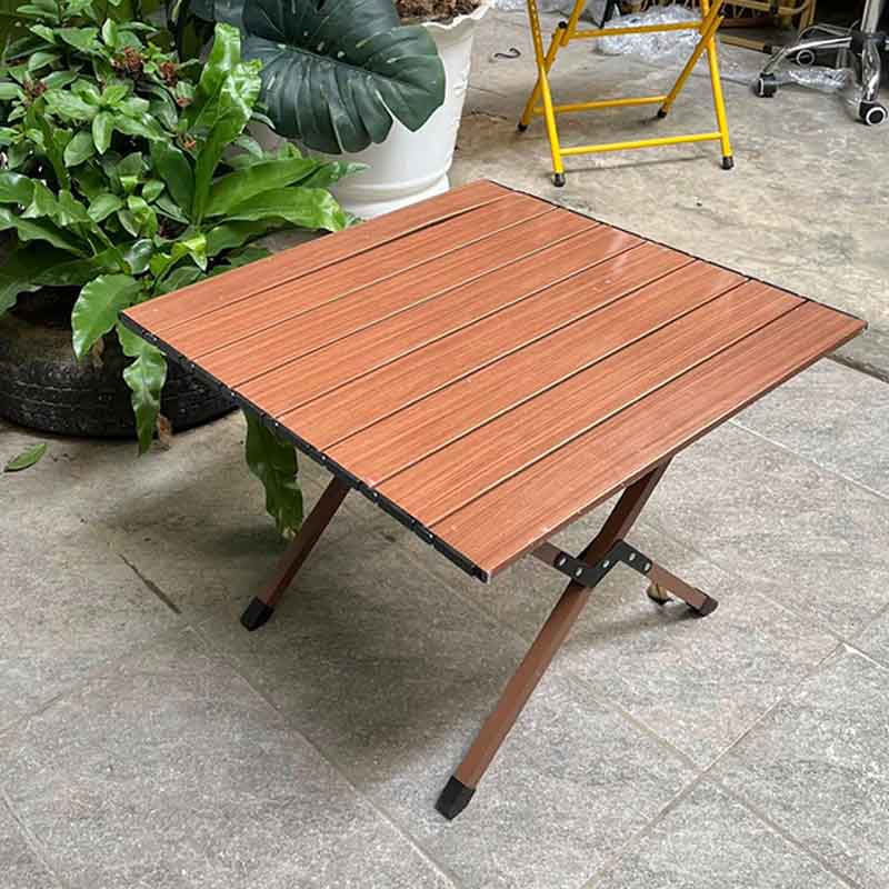 Bàn dã ngoại Camping gấp gọn thông minh trọng lượng nhẹ GC677